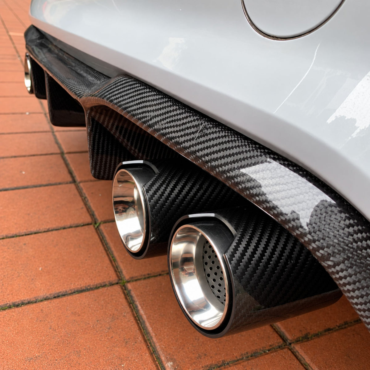 BMW 4 Series 435I/440I (F32/F33/F36) Straight Cut Carbon Exhaust Tips